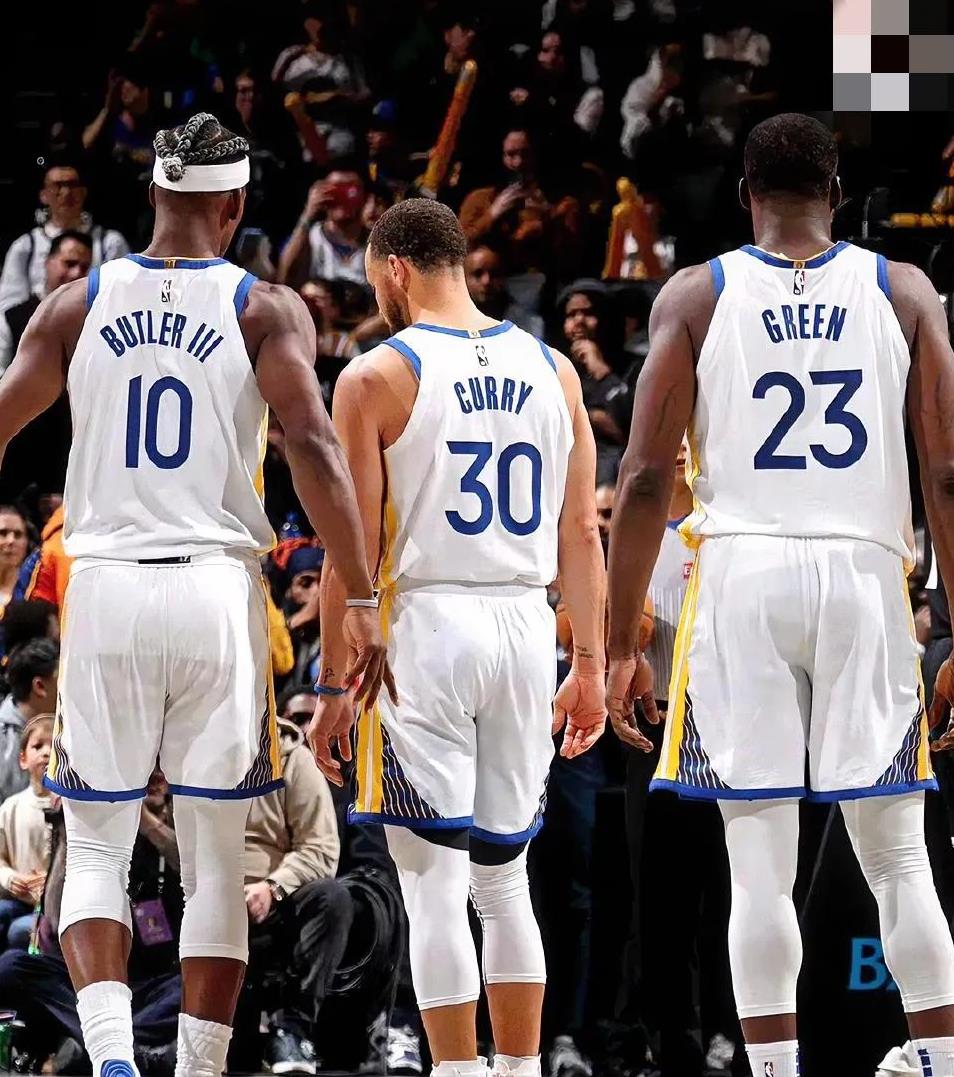 巴特勒与50激战DWG分钟，爆冷胜负难料！，东契奇焦点对战赛场气氛高涨的简单介绍爱游戏真人娱乐