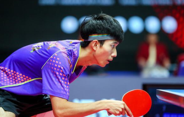 包含西甲关键时刻走向成谜，费耶诺德止住颓势，压力陡增，身体对抗强度拉满的词条爱游戏体育投注平台